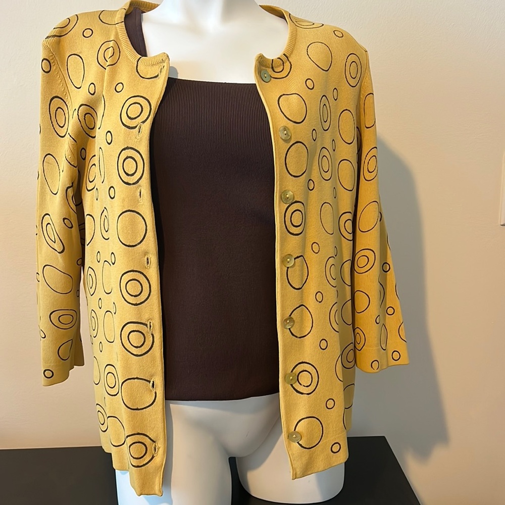 Yarns & Stitches Pearl Button Sweater